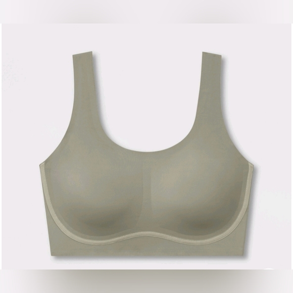 True & Co. Other - True & Co. True Everybody Women'sScoop Neck Lift Bra - Sage M